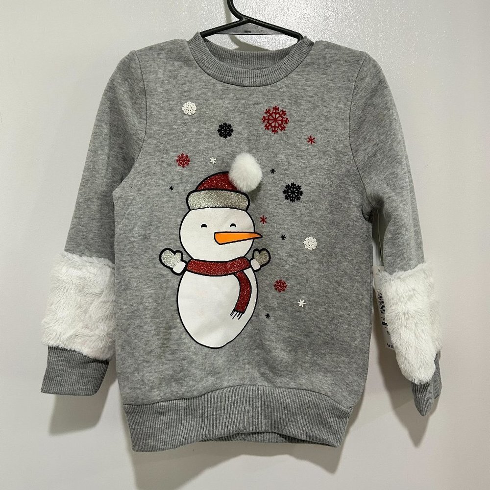 Girl's new with tag winter sweatshirt Size 4